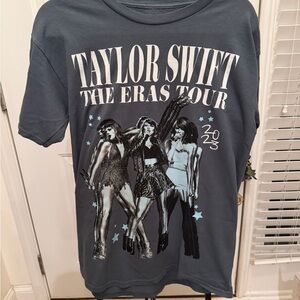 Taylor Swift The Eras Tour Gray Tee Large NWT